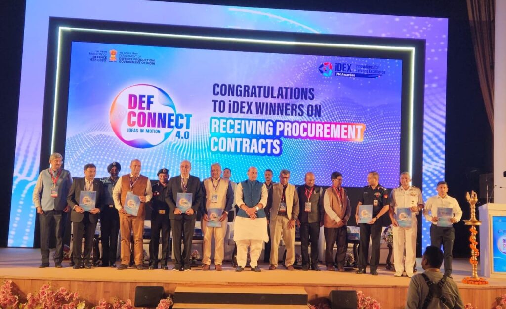 our company director being felicitated by Hon'ble RM Shri Rajnath Singh at Def Connect 4.0, 2024 at the prestigious Manekshaw Center, New Delhi. A proud moment for our team and a testament to our commitment to innovation in the defense sector!